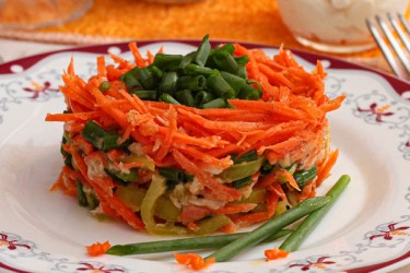 petergof-salat-s-koreyskoy-morkovkoy